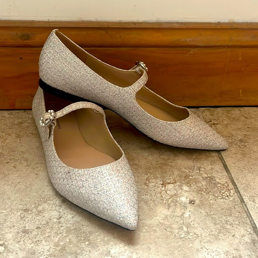 STUART WEITZMAN Sparkly Flats